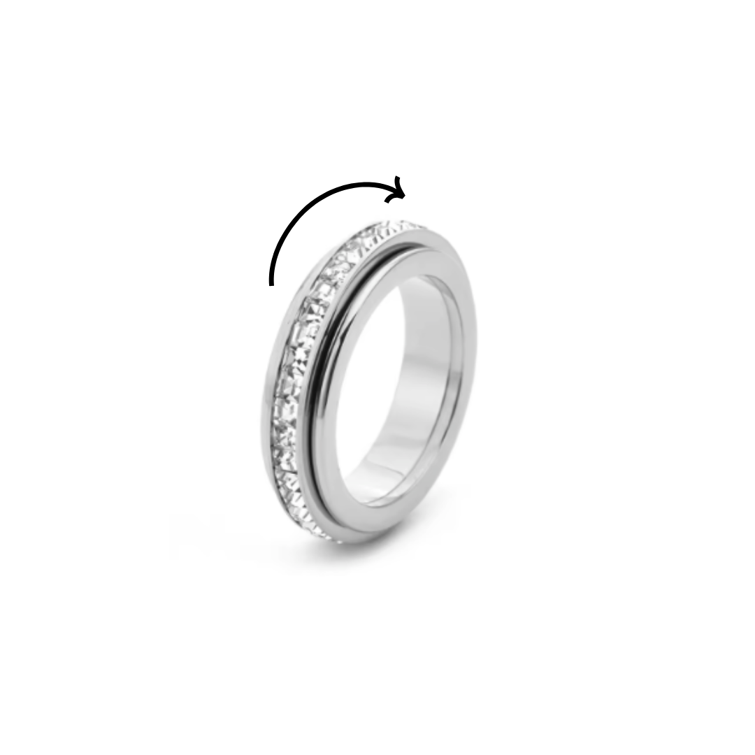 Diamond Swirl Ring